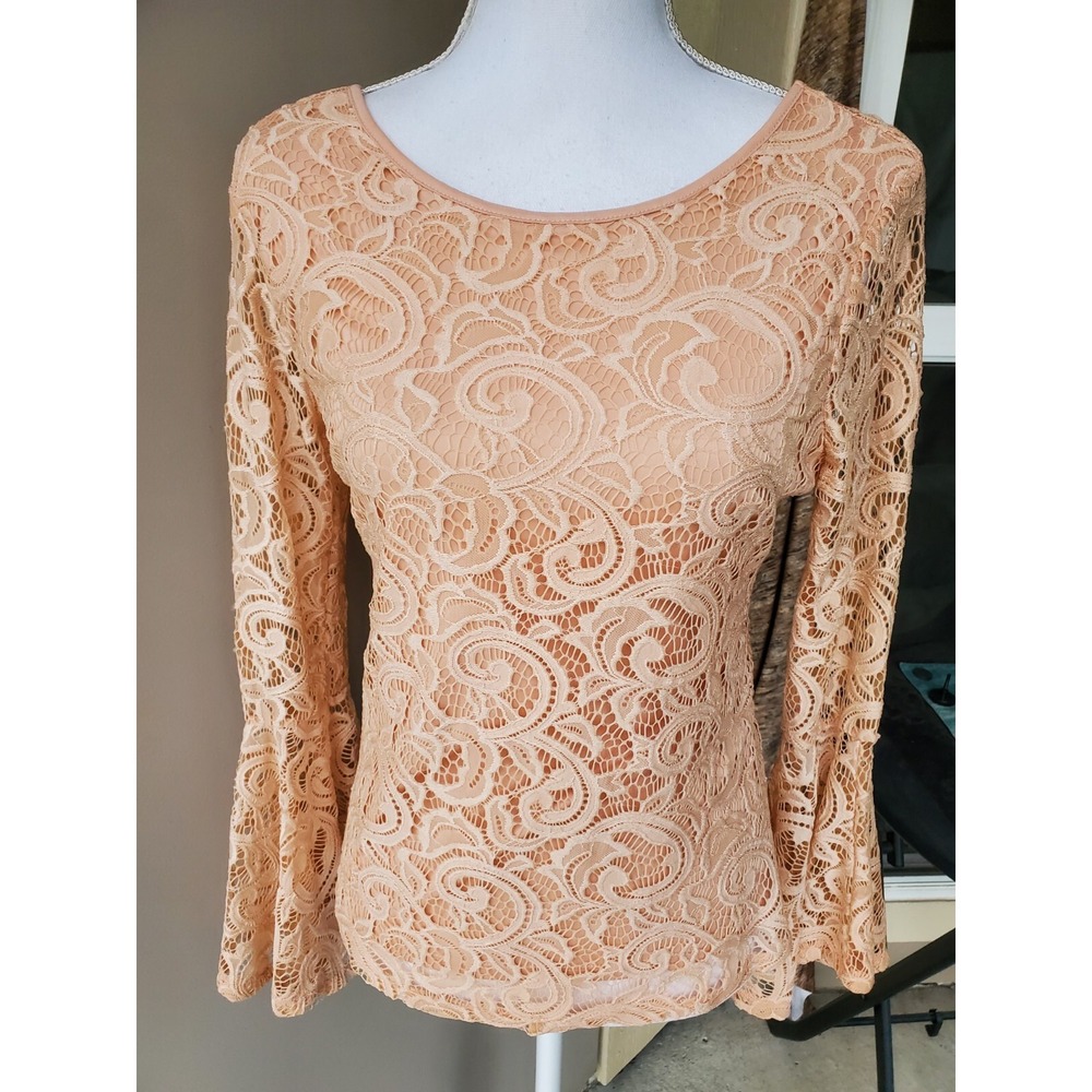 Adrianna Papell Top Womens Small Pink Floral Lace Bell Sleeve Coquette  ‎ Boho